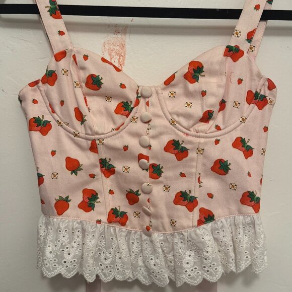 strawberry corset top x sugar thrillz - Picture 3 of 3